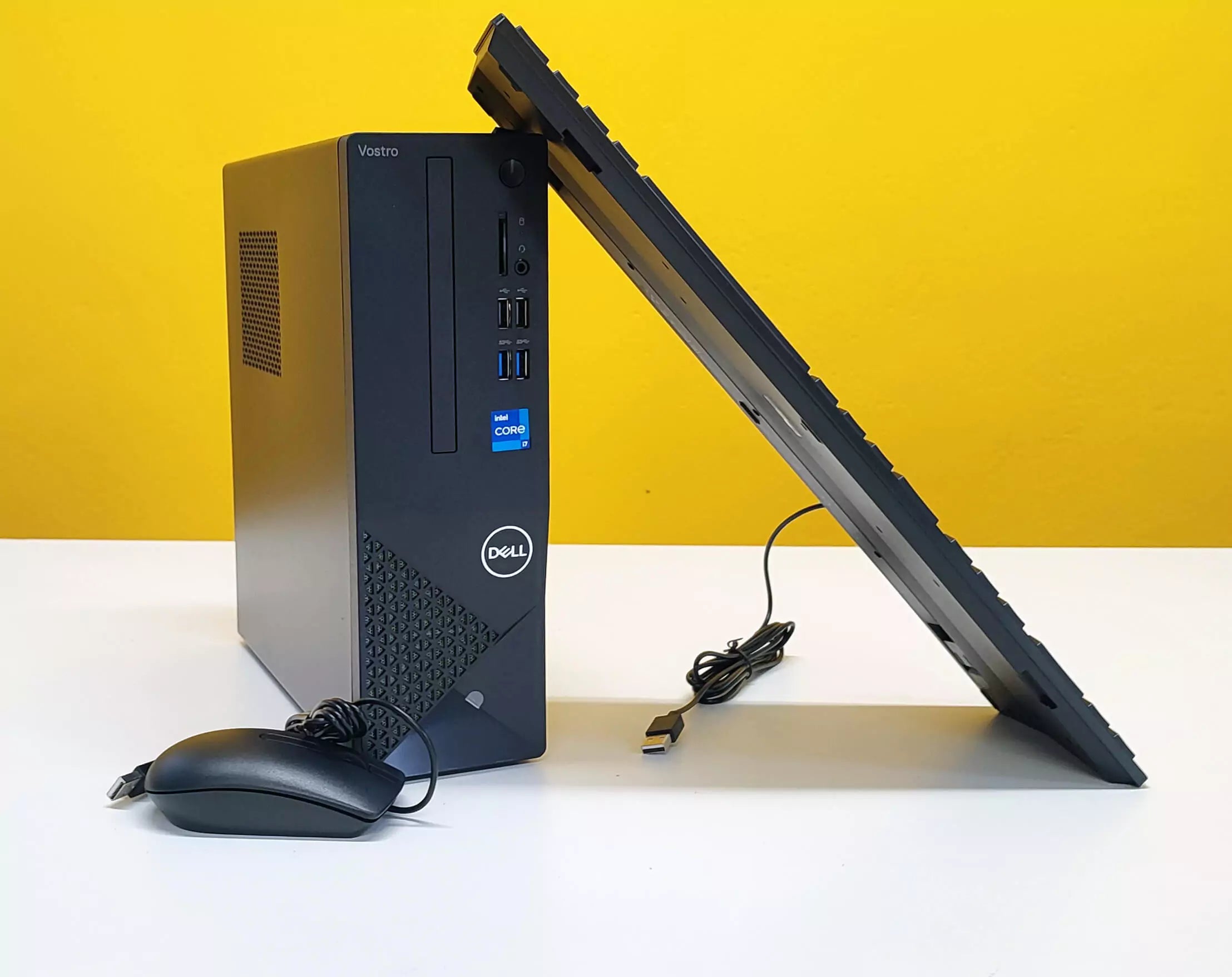 Dell Vostro 3710 SFF | Intel Core i7-12700 | Ram 16GB | SSD NVMe 512GB | Windows 11 Pro WiFi Bluetooth HDMI prestazioni elevate al tuo servizio PRODOTTO NUOVO Dell Vostro 3710 SFF | Intel Core i7-12700 | Ram 16GB | SSD NVMe 512GB | Windows 11 Pro WiFi Bluetooth HDMI prestazioni elevate al tuo servizio PRODOTTO NUOVO